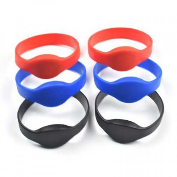 Vòng đeo tay RFID (Wristbands)
